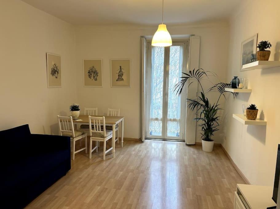 Elegante Appartamento In Centro Μιλάνο Εξωτερικό φωτογραφία